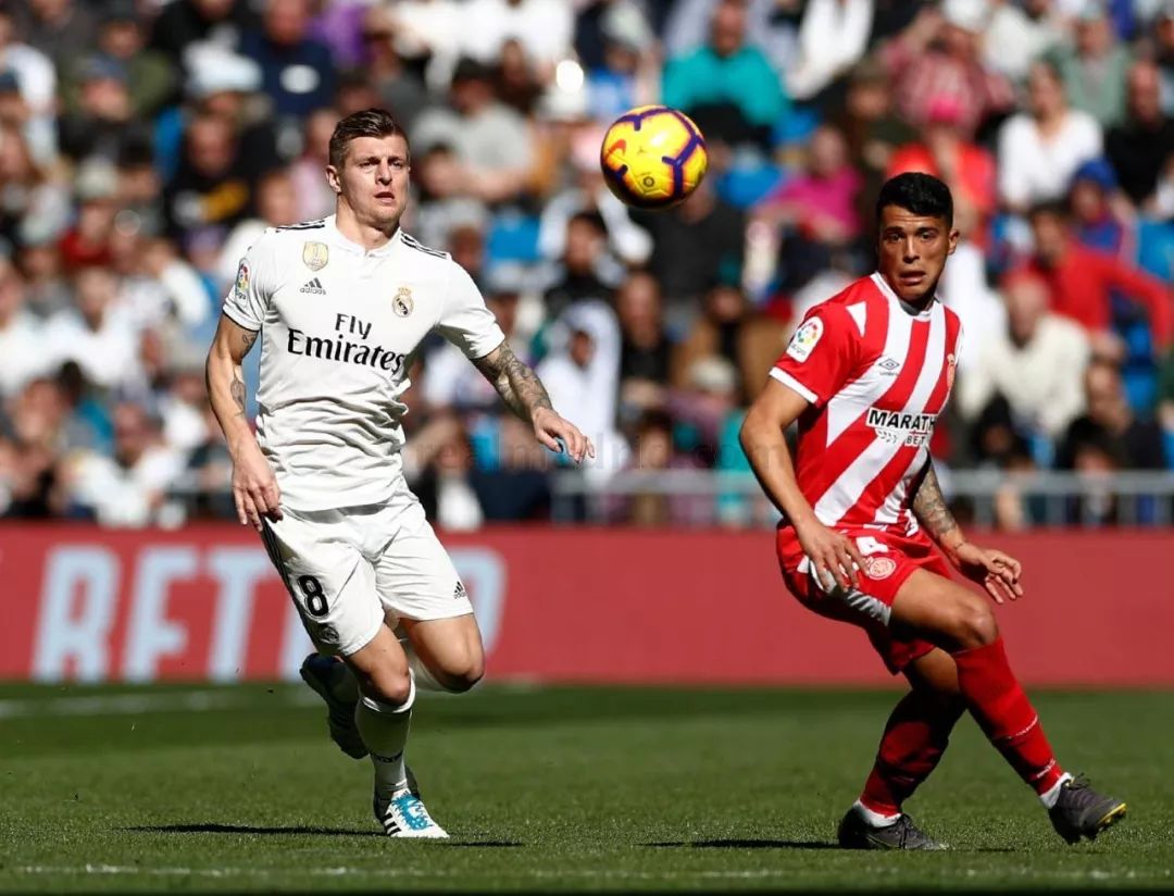 巴黎逆转法国，卡塞米罗扛起全队