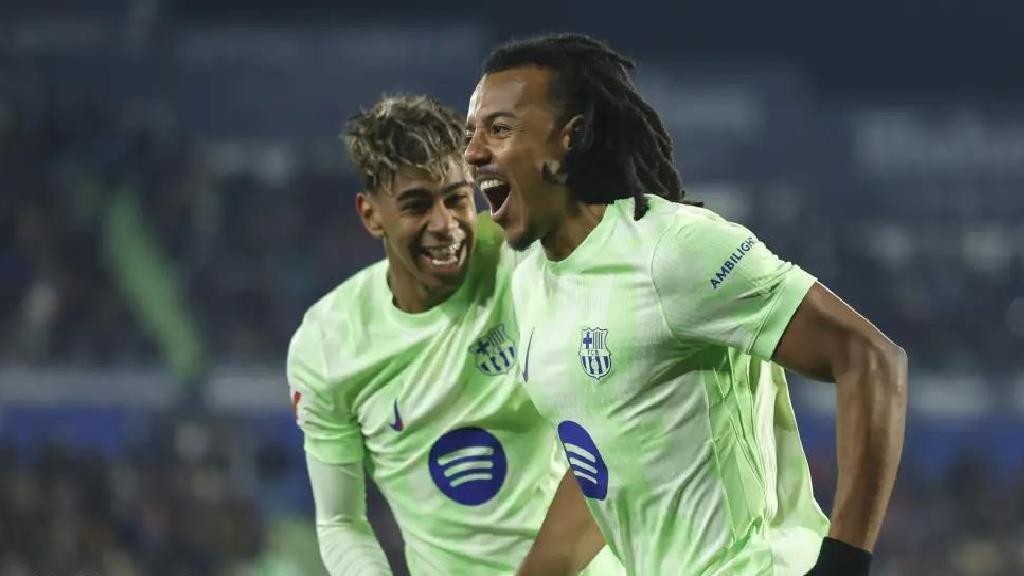 德国险胜巴萨，孔德刷新纪录