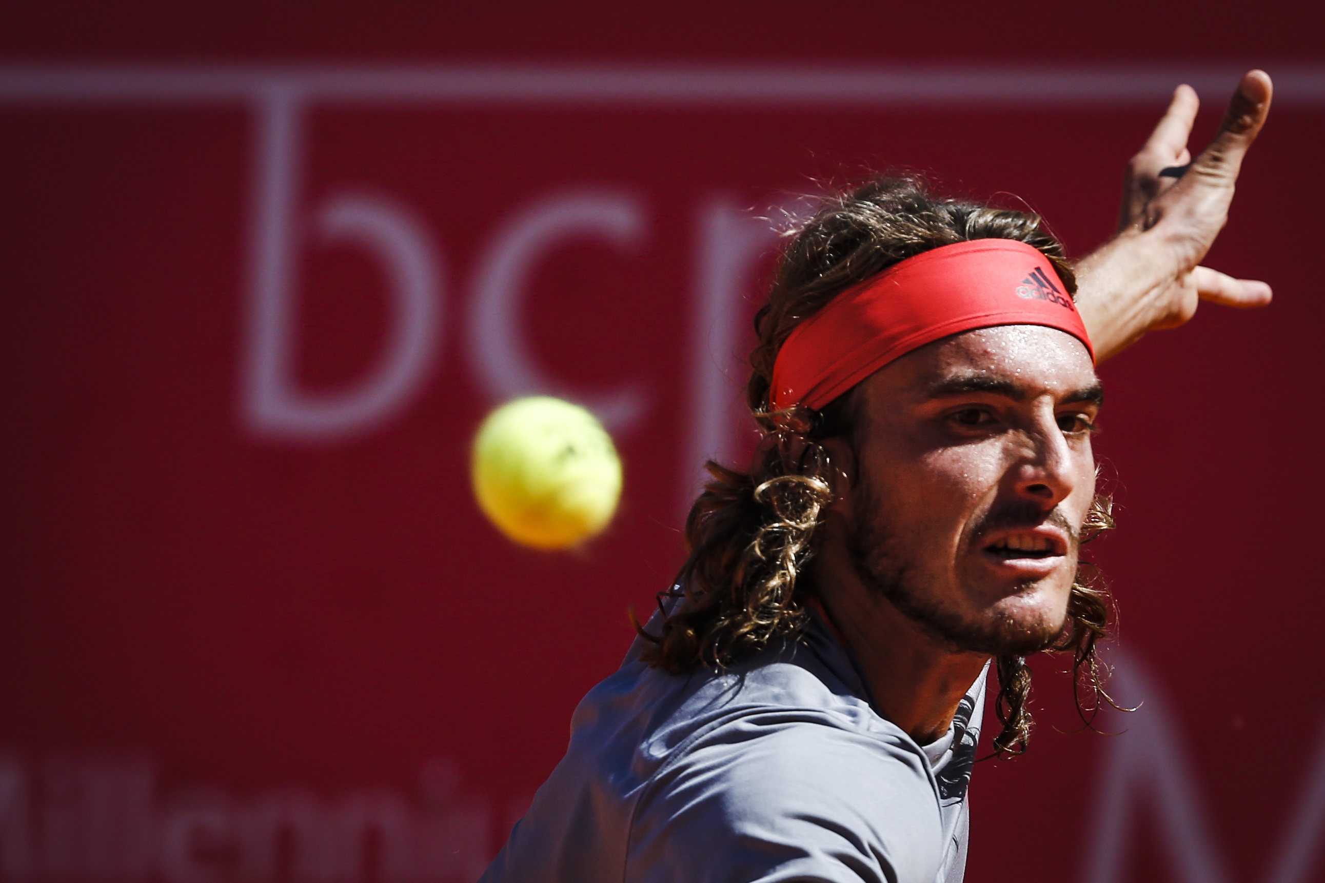 ATP总决赛险胜年终总决赛，西西帕斯刷新纪录