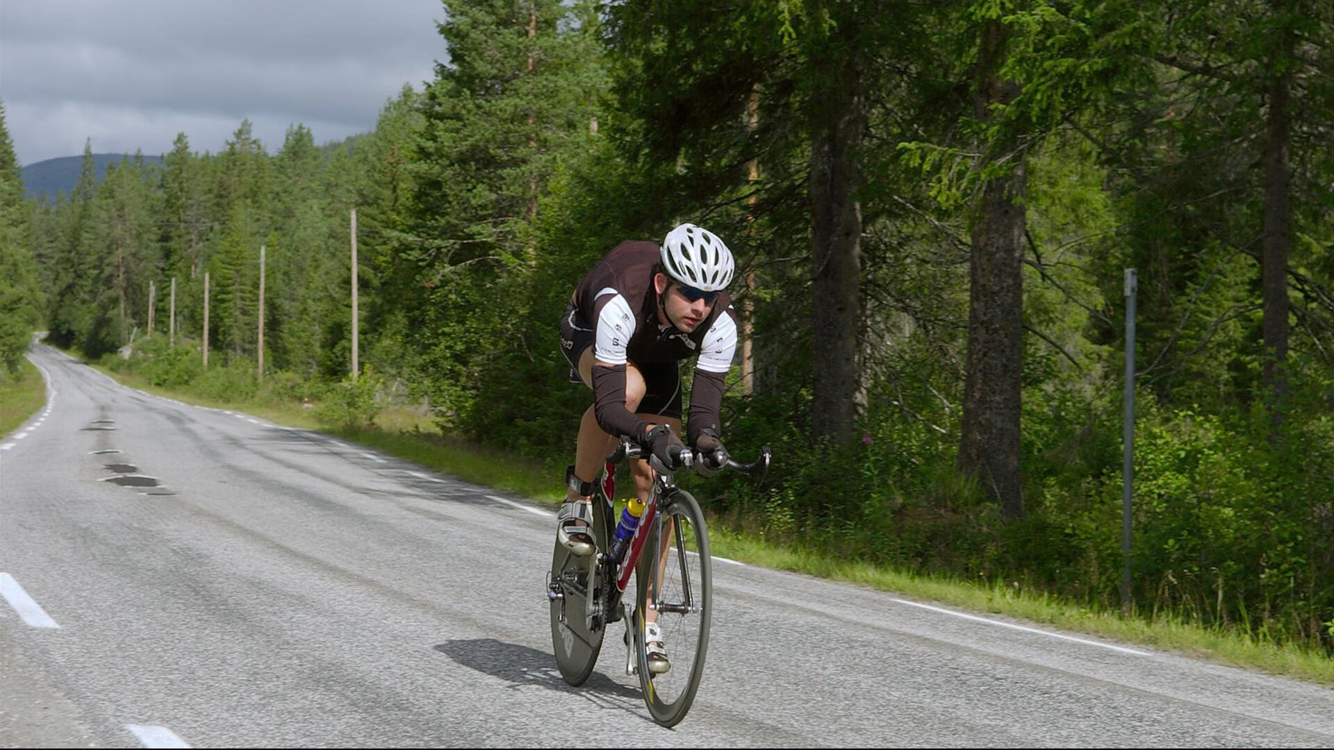 开云体育登录-金字塔尖的溃败，法国碾压埃及背后的篮球文明代差