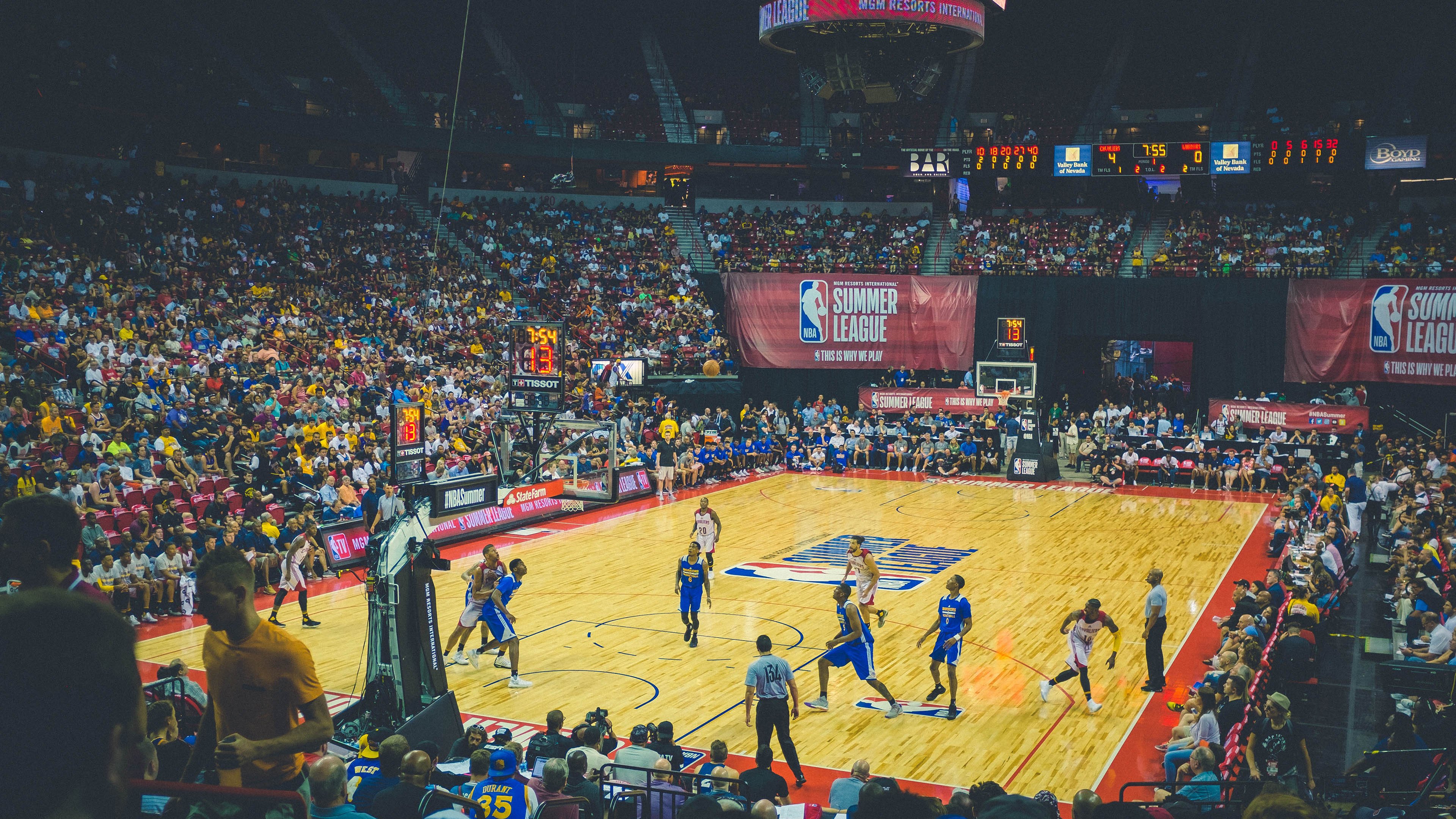 坎特式接管，从F1赛道到绿茵场，逆袭者如何改写终章